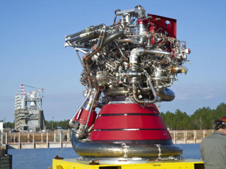 Illustration for article titled NASA is testing the rocket engines that will take us back to the Moon (and beyond)
